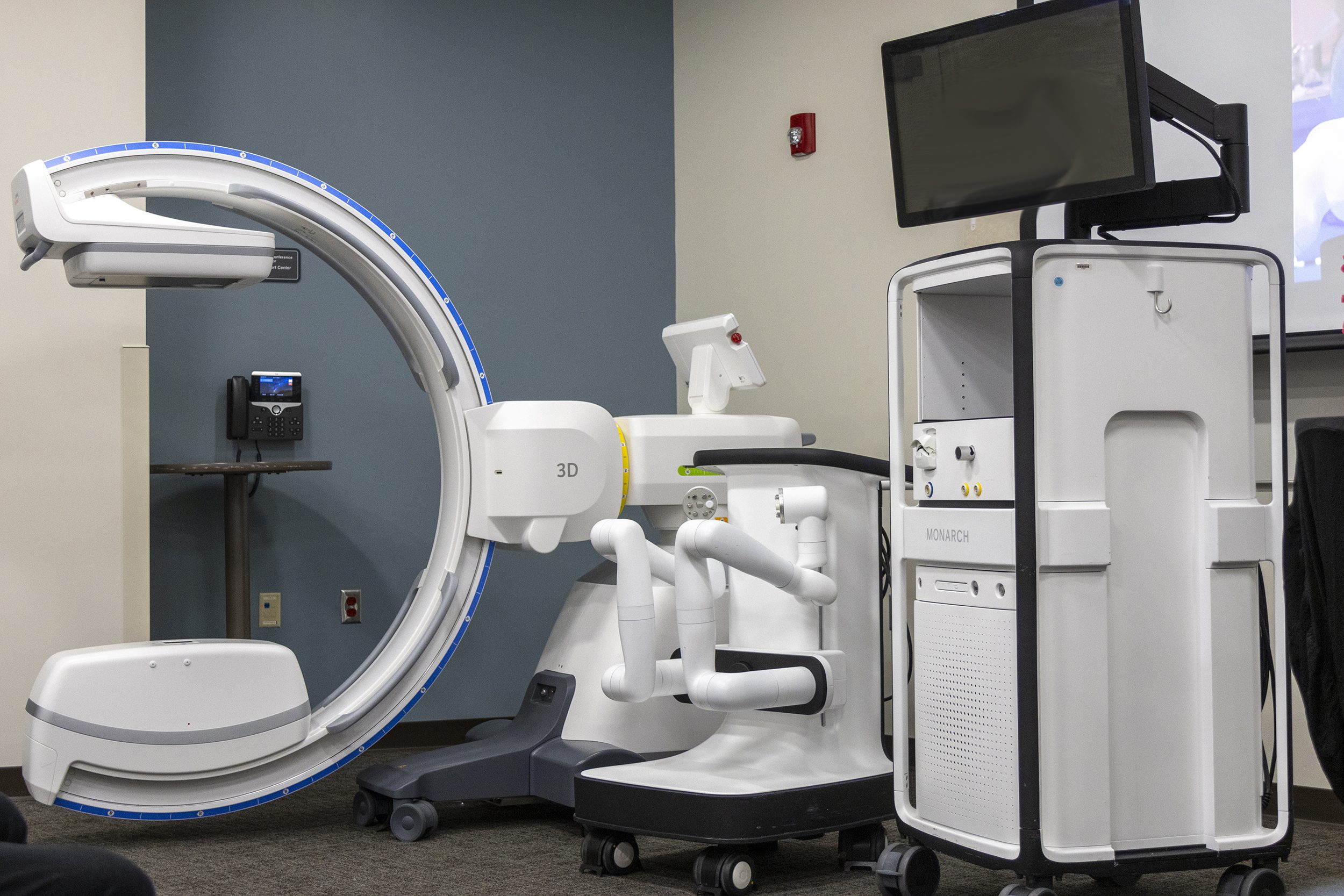 Freeman Celebrates 400th MONARCH® Robotic Bronchoscopy
